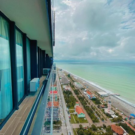 Batumi Floor40 Hotel Екстериор снимка