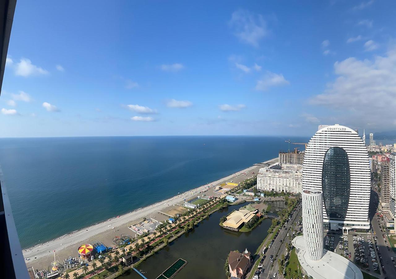 Batumi Floor40 Hotel Екстериор снимка