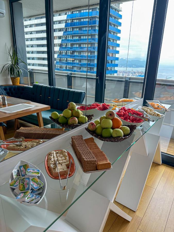 Batumi Floor40 Hotel Екстериор снимка
