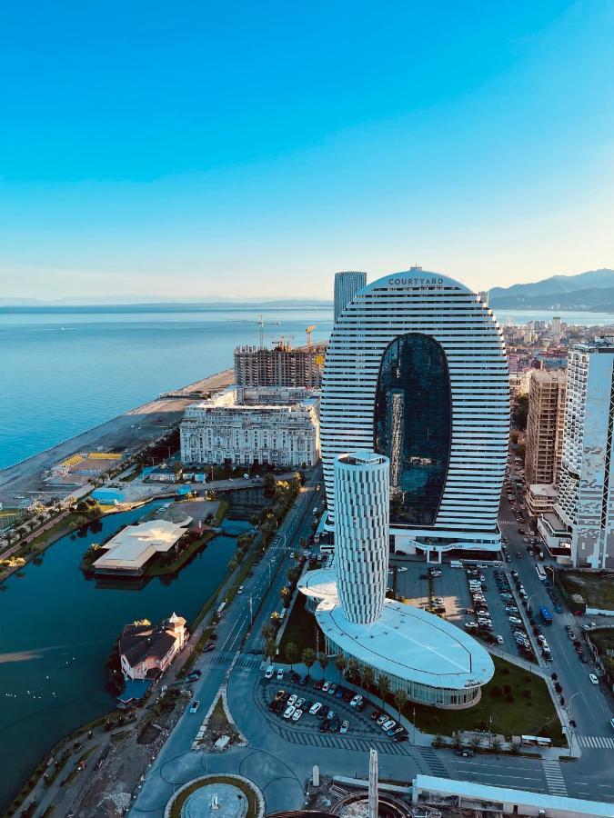 Batumi Floor40 Hotel Екстериор снимка