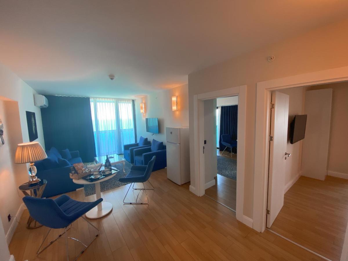 Batumi Floor40 Hotel Екстериор снимка