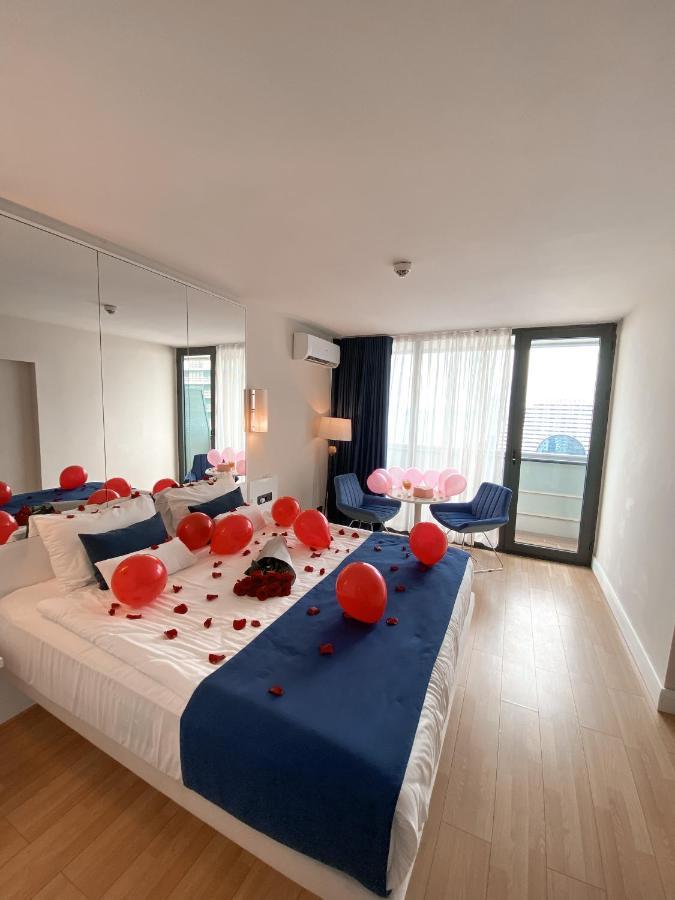 Batumi Floor40 Hotel Екстериор снимка