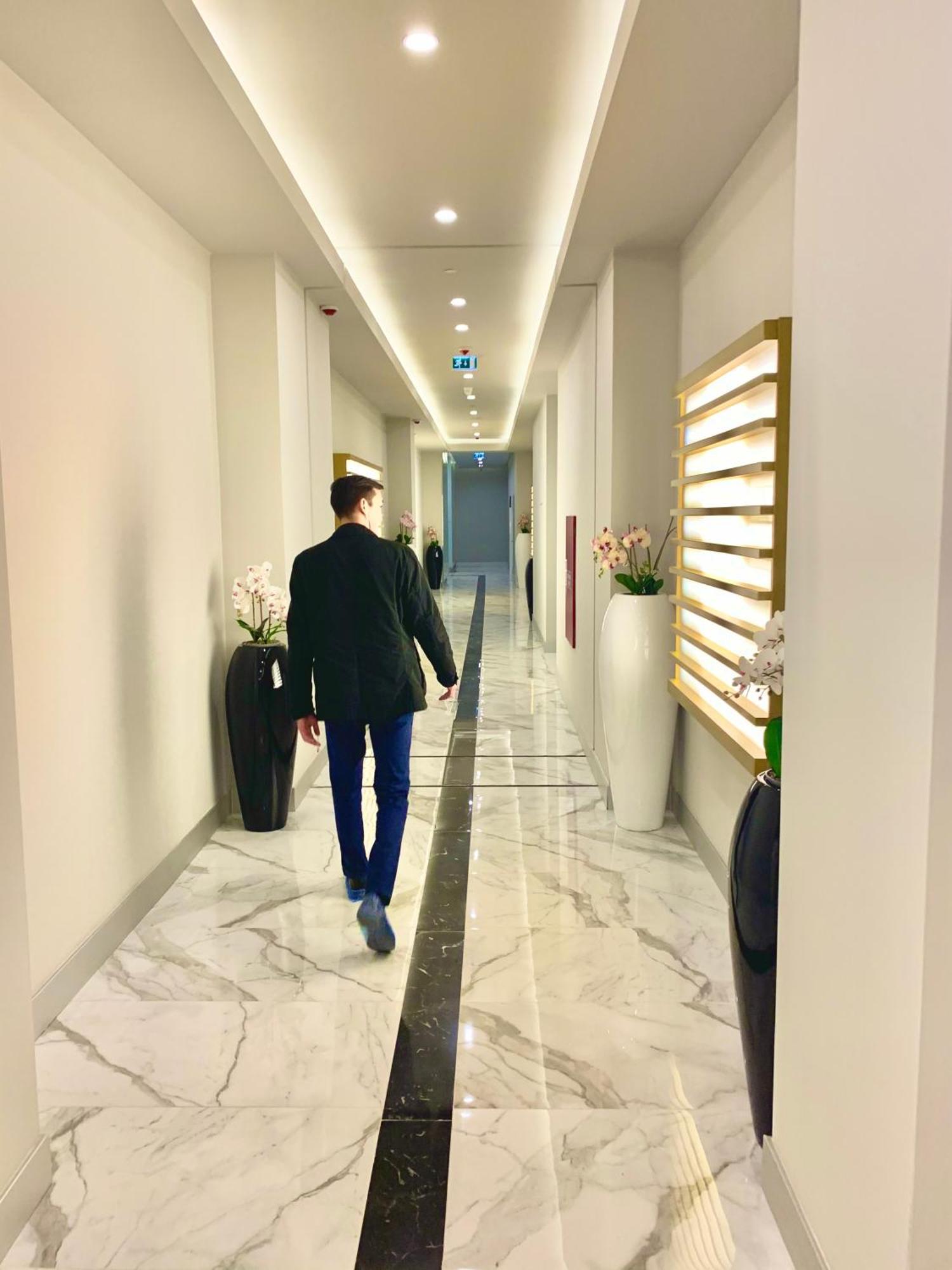 Batumi Floor40 Hotel Екстериор снимка