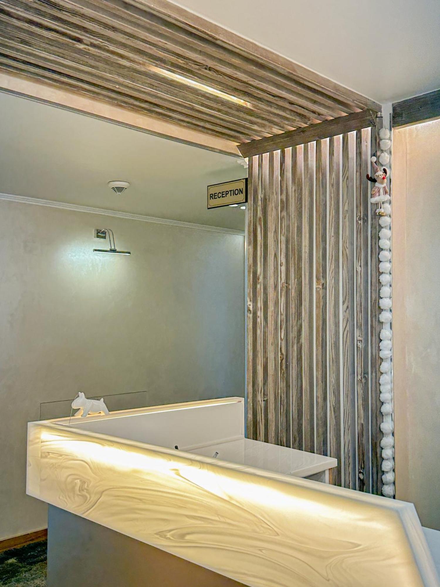 Batumi Floor40 Hotel Екстериор снимка